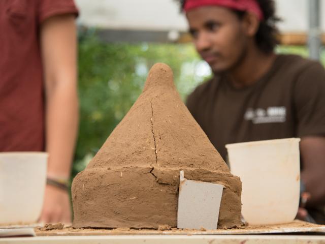 Jugendliche beim WWC Backofenbau